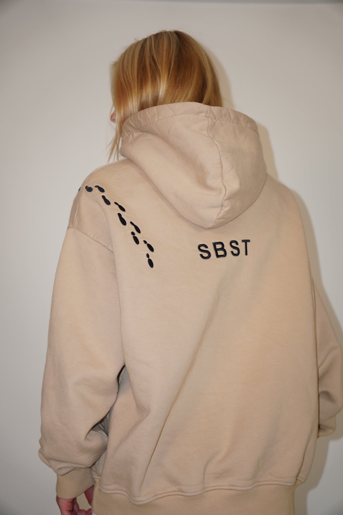 SBST Hoodie – 340g | Cream & Black Edition